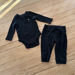 BABY GAP WAFFLE THERMAL BODY SUIT AND PANTS MATCHING SET 12-18 MONTHS BABY